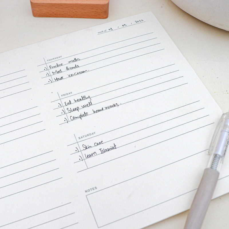 Weekly Overview Notepad
